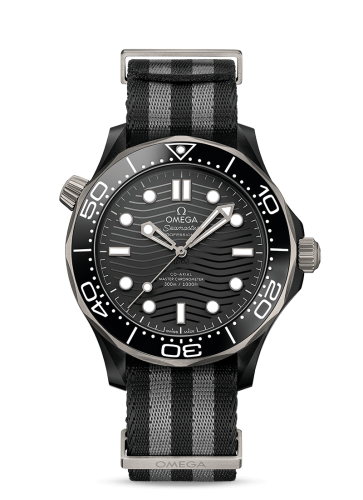 Omega Seamaster Diver 300M Master Co-Axial 43.5 Ceramic / Titanium / Black / NATO